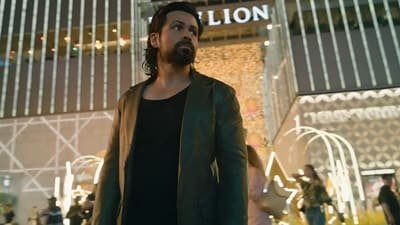 Emraan Hashmi in a still from Awarapan 2.