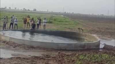 A well in Gujarat's Morbi has been shaking continuously with rippling water; experts are still trying to understand why