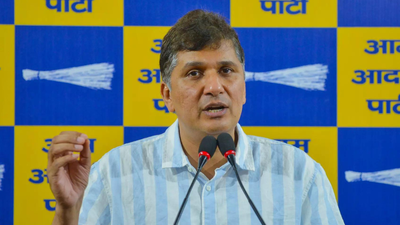 AAP Delhi chief Saurabh Bharadwaj questions BJP over BJP MPs visit to Sajjan Kumar's residence (File photo/PTI) 'Will you suspend them for backstabbing Sikhs?' AAP asks BJP over MPs' visit to Sajjan Kumar's home