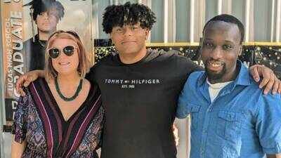Andrea Mauk with her son Damon and husband Edward. (Photo: Andrea Mauk) Ohio mother was in Costa Rica when 18-year-old son died in car crash; hospital never contacted her, she later learned his body parts were removed as 'anatomical gifts' without consent