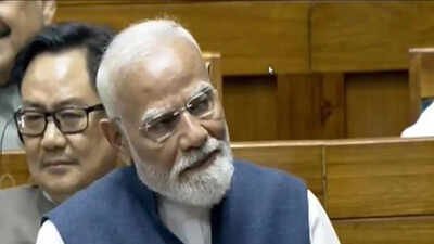 PM Narendra Modi PM Modi puts women's quota back on table, makes fresh pitch to opposition