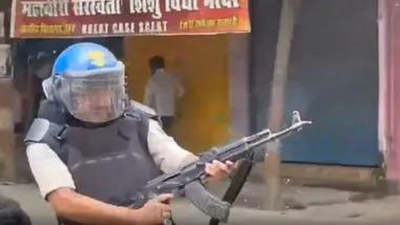 'Got trapped in crowd': Bihar govt defends constable who fired AK-47 during students' protests
