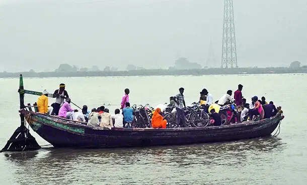 Bihar's locational disadvantage is one of the reasons why it drowns every year in floods<br>