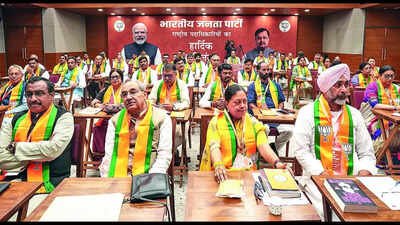 Invoking Mahatma Gandhi, BJP to start nationwide Vande campaign