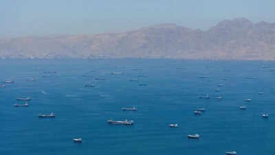 Oil prices hold near one-week high as Strait of Hormuz reopening remains in limbo