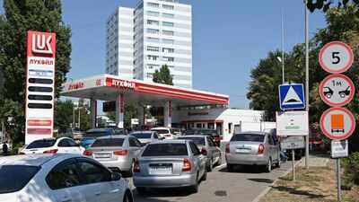 Russia has oil, so why is it importing petrol from India