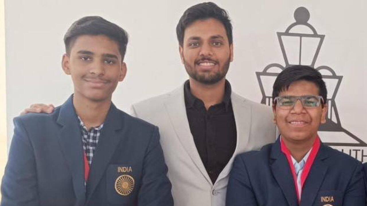 Chandrajeet Singh Rajawat with his notable students Yash Bharadia (International Master, World Championship medallist, and Commonwealth Gold medallist) and Arun kataria (FIDE master, national medallist) (Special Arrangements)