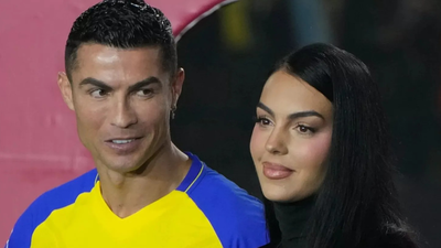 Cristiano Ronaldo and Georgina Rodríguez's wedding has a new update.(Image via Getty Images) Is Cristiano Ronaldo returning to Al-Nassr or getting married first?