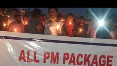 One Kashmiri Pandit employee said they would not be intimidated by the threats and would neither be scared nor leave the Valley Kashmiri Pandits under PM Package flag fresh threats; seek security