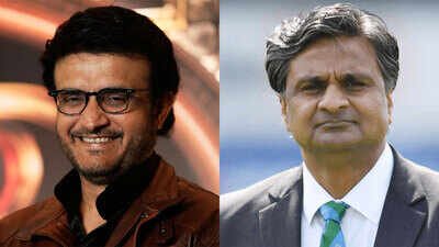 Sourav Ganguly and Javagal Srinath ‘I would have banned Sourav Ganguly’: Javagal Srinath on Steve Waugh’s wait during 2001 Eden Test toss