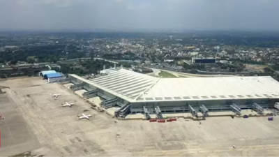 Kolkata Airport (File Photo) Laser beam disorients pilot, Malaysia Airlines flight circles before safe landing in Kolkata