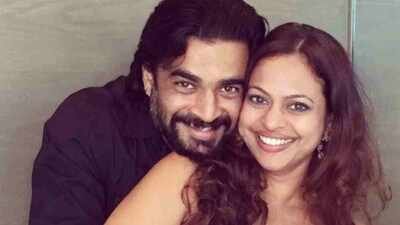 When R Madhavan said his net worth would have been more if he was money minded and financially more cautious, wife Sarita pointed it out to him: 'Bohot fizool paise udaaye hai'