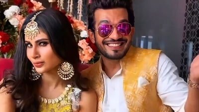 Arjun Bijlani defends friend Mouni Roy amid false dating rumours.