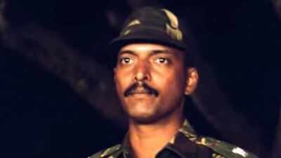 Nana Patekar recalls Kargil War experience after George Fernandes granted special permission, referencing his 'Prahaar' training: ‘I was 76 kg, came back at 56 kg’