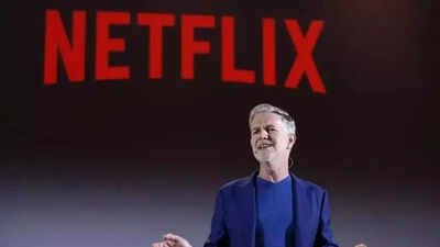 Netflix cofounder Reed Hastings to CEOs: Stop calling your teams family, as you will never ...