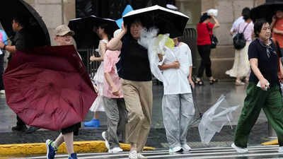 Over 1 million evacuated as Typhoon Dolphin hits eastern China; 1,400 Shanghai flights cancelled