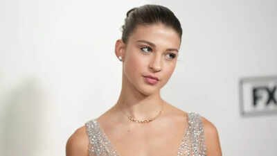 Bill Gates' daughter Phoebe Gates knew about 'cookie stuffing', says report After Bill Gates' daughter Phoebe Gates' shopping app accused of taking credit for sales it didn't drive, report makes new claim on '24-hour-excuse'