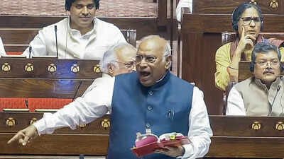 Kharge said they had been demanding Shah's statement on police "excess" against students for the past 15 days and that the PM should apologise to students Rijiju raises point of order, Kharge hits back at minister