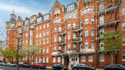 England flats have no takers despite price cuts A flat headache: Why England flats have no takers despite price cuts