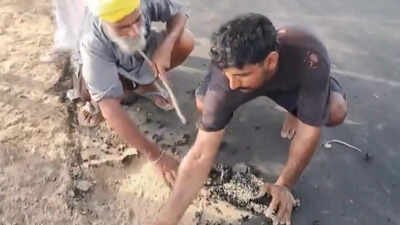 Residents of Kotbhara and Ramgarh Bhundar villages allege poor road construction quality. Watch: Bathinda villagers peel off newly laid road with bare hands, allege shoddy construction
