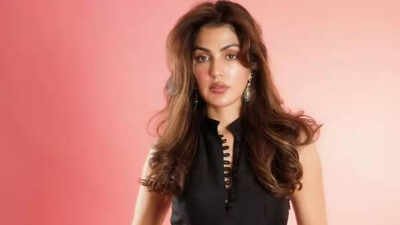 Rhea Chakraborty opens up about life after jail, facing awkward reactions and being misunderstood: 'People would stop laughing and joking around me' Rhea Chakraborty opens up about life after jail, facing awkward reactions and being misunderstood: 'People would stop laughing and joking around me'