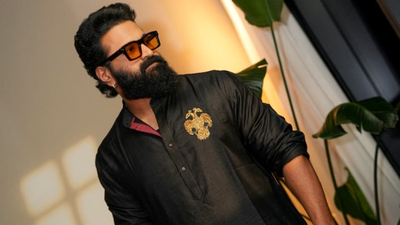 Rishab Shetty makes a cultural statement at IFFM 2026 Red Carpet in traditional black kurta and handwoven silk dhoti