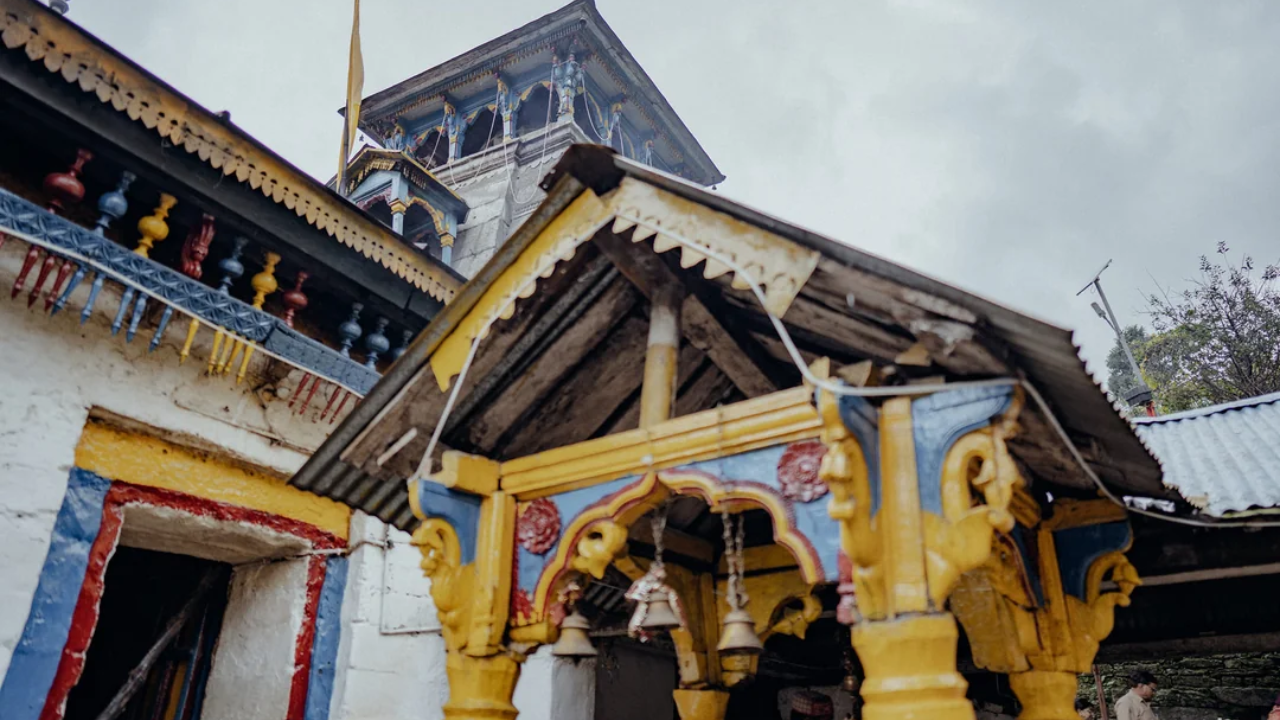 Rishikesh is the nearest railway station, around 219 km from Triyuginarayan.