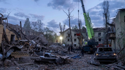 Russian strike near Kyiv kills over 20, triggers massive fire in Bucha district (Image used for representation) 27 killed, 50 homes damaged in Russian attack near Ukraine's Kyiv