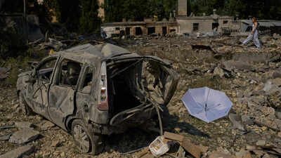 Kryvyi Rih has repeatedly come under Russian attack since Moscow launched its full-scale invasion ‘Double-tap’ attack: 14 killed as Russian drones ravage Zelenskyy’s hometown