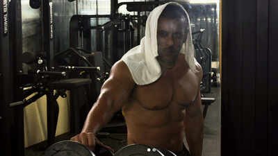 Salman Khan reveals weight-loss transformation for next film with Nayanthara; says 'I'm down to 16 kgs' - WATCH