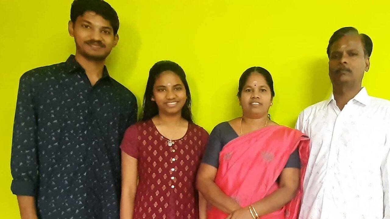 Savitha Shri with brother Mugesh, mother Sarala, and father Baskar (Special Arrangements)