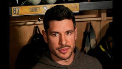Pittsburgh Penguins captain Sidney Crosby meets with media in front of his locker at the NHL hockey team's practice facility in Cranberry Township, Pa, Friday, May 1, 2026. (AP Photo/Gene J. Puskar) Will Sidney Crosby leave Pittsburgh Penguins? Montreal Canadiens trade proposal sparks fresh NHL trade rumors and debate