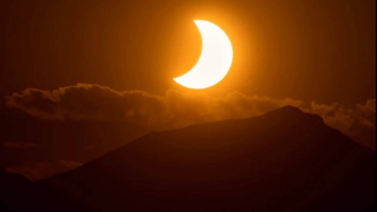 Solar eclipse in Spain. (Reuters)