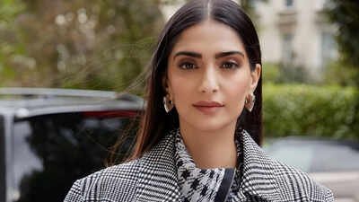 Sonam Kapoor REACTS to notices issued to 722 Mumbai auto and taxi drivers over Marathi language test