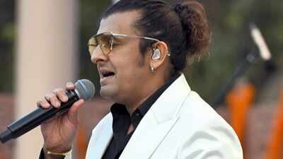 Sonu Nigam confesses he uses auto-tune sometimes: 'Previously, everything was live, sarangi, strings, so our pitch didn’t have to be perfect but now..'