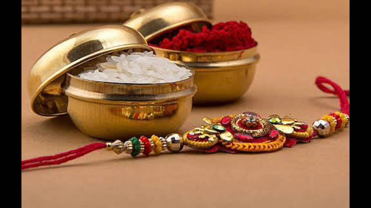 ​<strong>Raksha Bandhan 2026: Heartfelt wishes, messages, quotes, images and greeting cards</strong>​