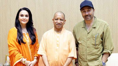 Sunny Deol and Preity Zinta meet Uttar Pradesh CM Yogi Adityanath in Lucknow ahead of 'Batwara 1947' release: 'Had a warm conversation' Sunny Deol and Preity Zinta meet Uttar Pradesh CM Yogi Adityanath in Lucknow ahead of 'Batwara 1947' release: 'Had a warm conversation'
