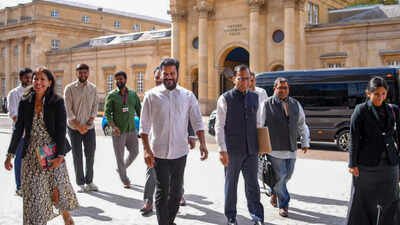 Telangana Chief Minister Revanth Reddy visits Blavatnik School of Government, in Oxford. Telangana CM Revanth Reddy planned to meet JD Vance, Zohran Mamdani on US trip: Centre