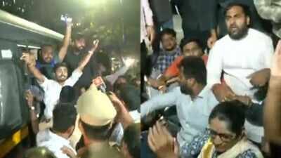 The clash took place at the COEP hostel in Shivajinagar on Friday evening. Police were called to the spot and detained several people involved in the incident. Tensions flare between ABVP-NSUI outside COEP University hostel ahead of Rahul Gandhi's Pune event