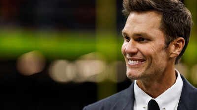 Tom Brady revealed that he keeps separate folders containing messages he received after his Super Bowl victories. (Image via Getty) What does Tom Brady save from each of his 7 Super Bowl wins? His answer has nothing to do with rings