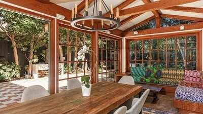Pic credit: Realtor.com Inside bassist Flea’s $8M Malibu home with a sauna, cold plunge, koi pond and rooftop guesthouse