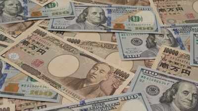 'Buy $5-10 billion yen': Bessent's 'to-do' note hints at US plan to back Japanese currency