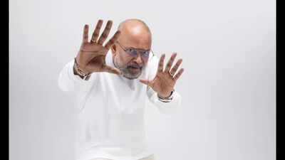 Venkat Prabhu completes 20 years in cinema; shares emotional note: 'I promise to bring you good stories'