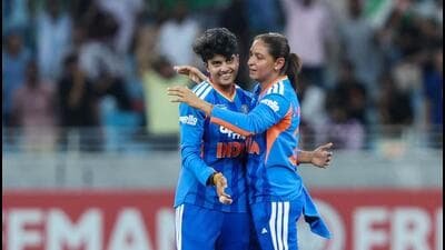 Women’s Asia Cup: Spinners rule as India brush aside Pakistan Women’s Asia Cup: Spinners rule as India brush aside Pakistan