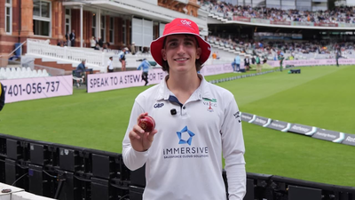 22-year-old English cricketer runs 100km (Image: X/BBC) English cricketer runs 100km from Lord’s Cricket Ground in unique Guinness World record attempt