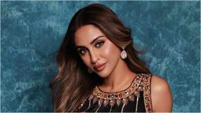 ‘Dhurandhar’: Krystle D'Souza recalls last-minute call for 'Shararat', says she was 'very scared' before the shoot