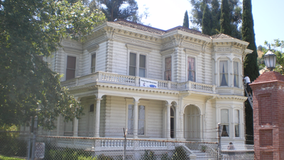 Los Angeles Perry House In 1876, Los Angeles built the Perry House; 99 years later it was moved to Heritage Square for preservation, and at 150 its normally closed second floor opened to visitors
