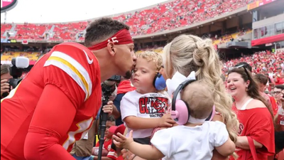 Patrick Mahomes' children.(Image via Getty Images) "We're so happy for you": Patrick Mahomes' children sends him an emotional message as he prepares for Week 2 clash against the Indianapolis Colts