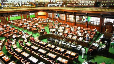 Karnataka BJP MLAs recite full Vande Mataram after govt limits it to 2 stanzas BJP MLAs recite full Vande Mataram in Karnataka Assembly despite 2-stanza order