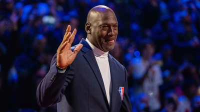 A 1995 Michael Jordan baseball autograph card sold for $625,250 at Heritage, weeks after another copy of the same Top Prospects card fetched $525,000